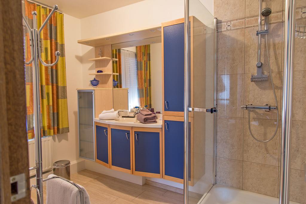 Hotel Wilgenhof Маасейк Екстериор снимка